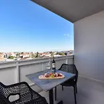 Alta Oliva With Private Parking Apartman Zára