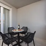 Lejlighed Alta Oliva With Private Parking