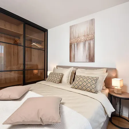 Alta Oliva With Private Parking Διαμέρισμα *