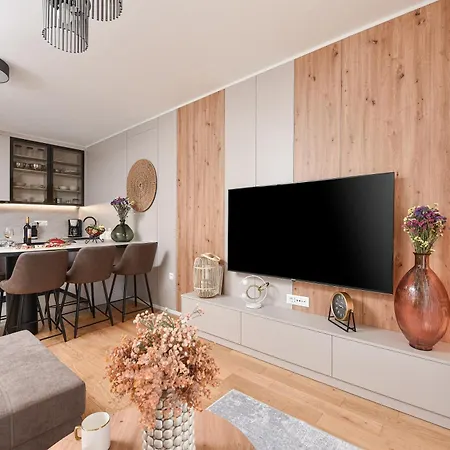 Apartment Alta Oliva With Private Parking *
